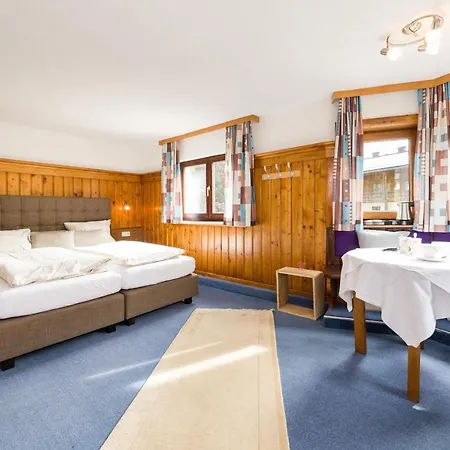 Gaestehaus Zugspitzblick 2* ברוואנג