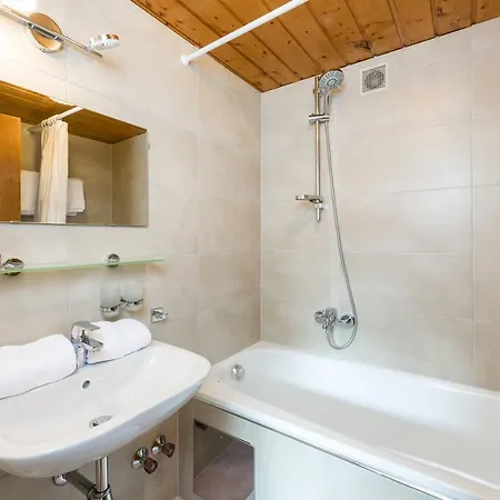 Pensjonat Gaestehaus Zugspitzblick Berwang