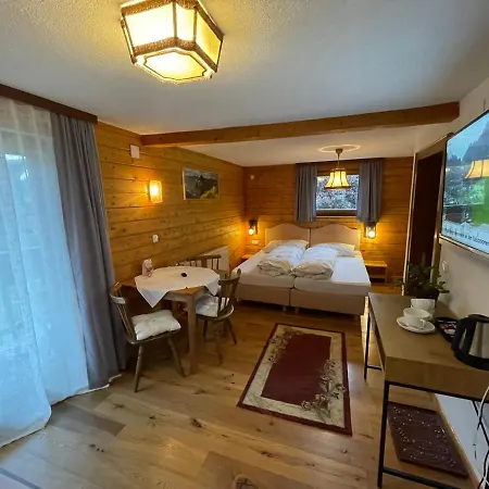 Gaestehaus Zugspitzblick 2* ברוואנג
