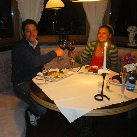 Pensjonat Gaestehaus Zugspitzblick Berwang