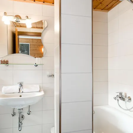 Gaestehaus Zugspitzblick Pensionat 3*