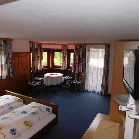 Pensjonat Gaestehaus Zugspitzblick