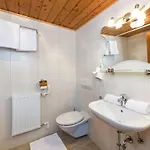 Gaestehaus Zugspitzblick 3* ברוואנג