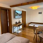 Vendégház Gaestehaus Zugspitzblick Berwang