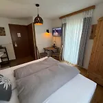 Vendégház Gaestehaus Zugspitzblick Berwang