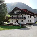 Gaestehaus Zugspitzblick 3* ברוואנג