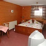 בית הארחה Gaestehaus Zugspitzblick ברוואנג