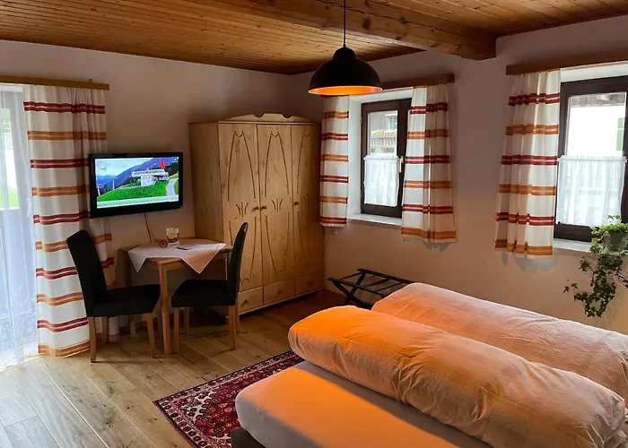 楚格峰美景酒店 招待所 3*